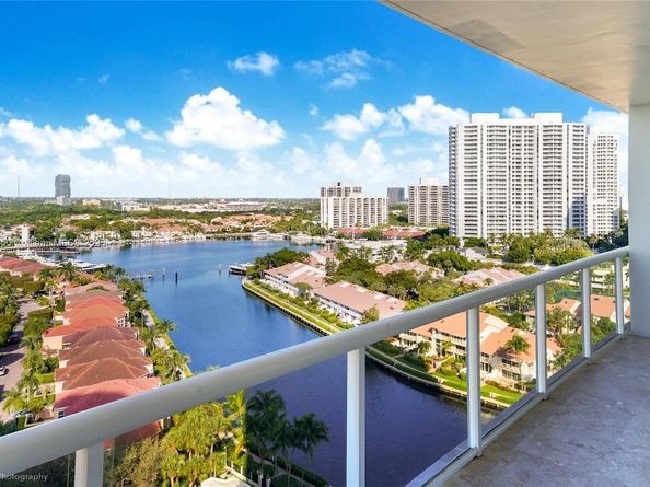 3801 NE 207th St 15AS, Aventura FL 33180