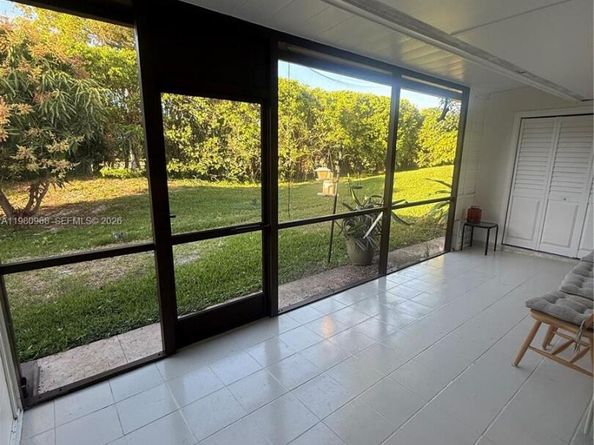 6937 Tiburon Cir 105, Boca Raton FL 33433