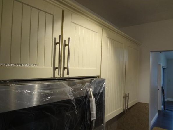 452 NE 210th Circle Ter 2037, Miami FL 33179