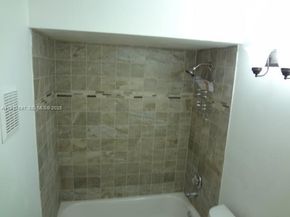 452 NE 210th Circle Ter 2037, Miami FL 33179