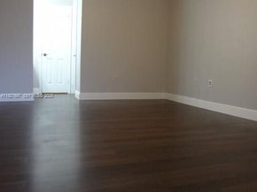 452 NE 210th Circle Ter 2037, Miami FL 33179