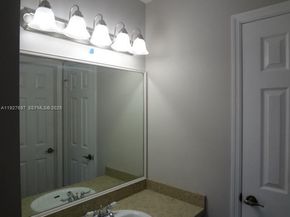 452 NE 210th Circle Ter 2037, Miami FL 33179