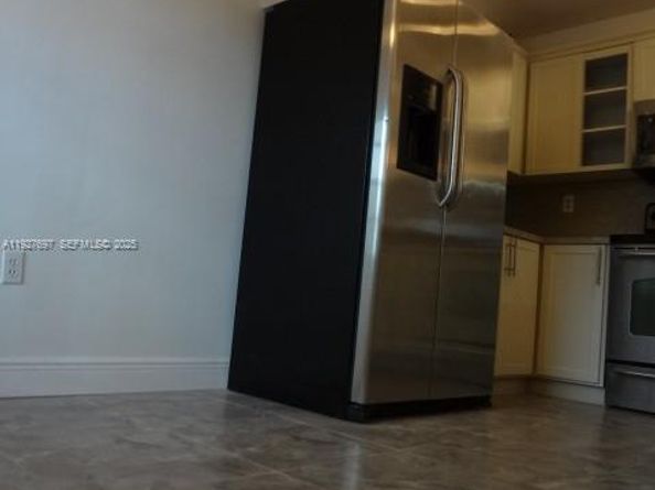 452 NE 210th Circle Ter 2037, Miami FL 33179