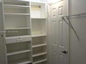 452 NE 210th Circle Ter 2037, Miami FL 33179