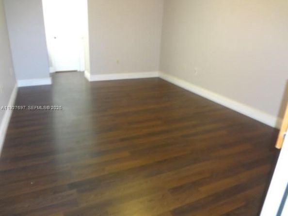 452 NE 210th Circle Ter 2037, Miami FL 33179