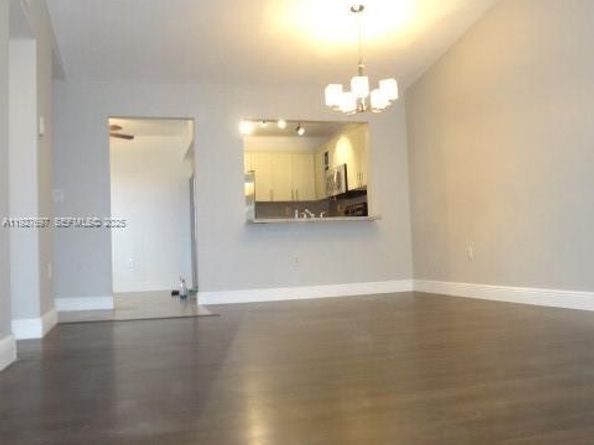 452 NE 210th Circle Ter 2037, Miami FL 33179