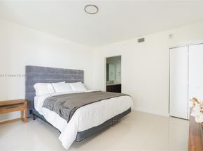 488 NE 18th St 2210, Miami FL 33132