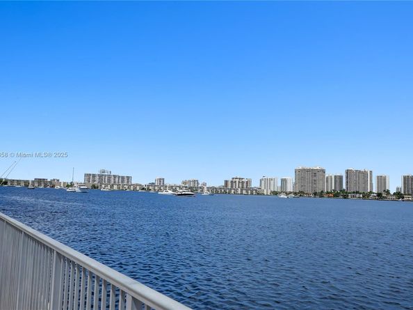 16558 NE 26th Ave 2A, North Miami Beach FL 33160