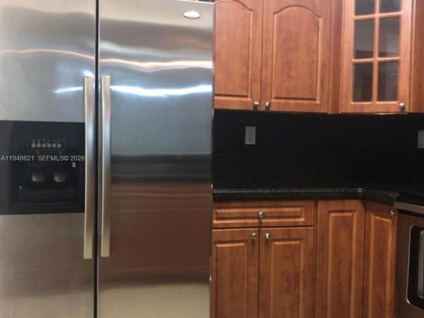 1171 NW 125th Ct 1171, Miami FL 33182