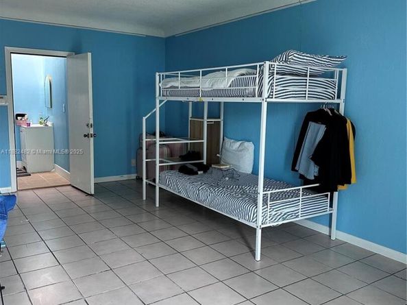 2270 SW 46th Ct, Dania Beach FL 33312