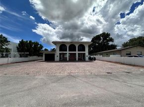 2270 SW 46th Ct, Dania Beach FL 33312