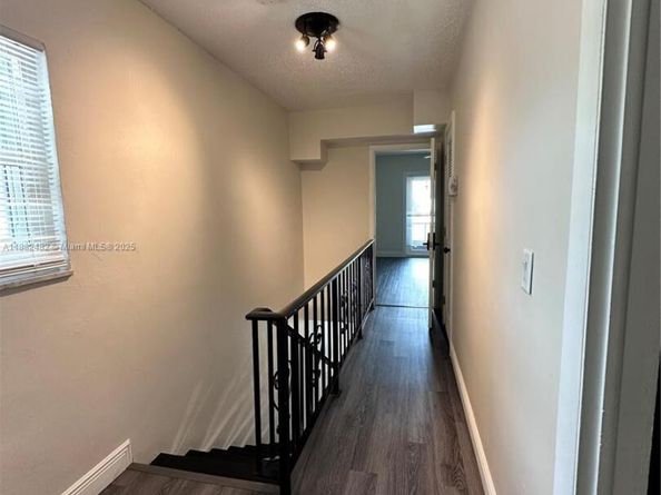 2270 SW 46th Ct, Dania Beach FL 33312