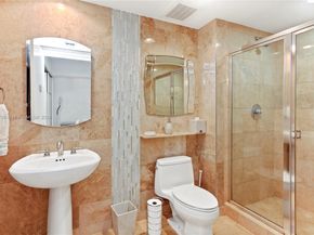 1830 S Ocean Dr UP5010, Hallandale Beach FL 33009