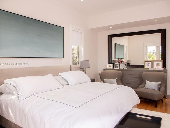 4819 University Dr 4819, Coral Gables FL 33146