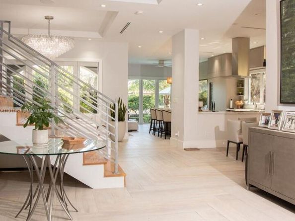 4819 University Dr 4819, Coral Gables FL 33146