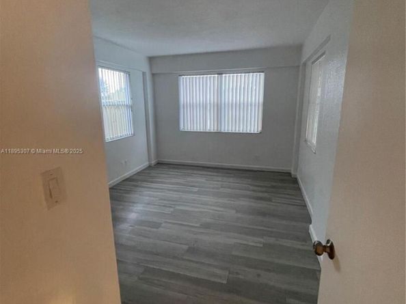 7720 NW 15th St, Pembroke Pines FL 33024