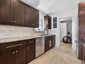 2136 NE 56th Pl, Fort Lauderdale FL 33308