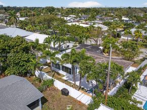 2136 NE 56th Pl, Fort Lauderdale FL 33308