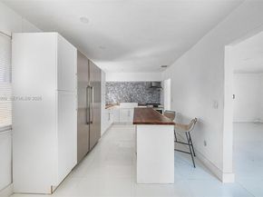 276 NW 40th St, Miami FL 33127