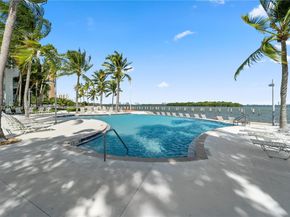 650 NE 64th St GPH4, Miami FL 33138