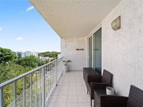 650 NE 64th St GPH4, Miami FL 33138