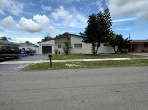 17825 NW 8th Pl, Miami Gardens FL 33169
