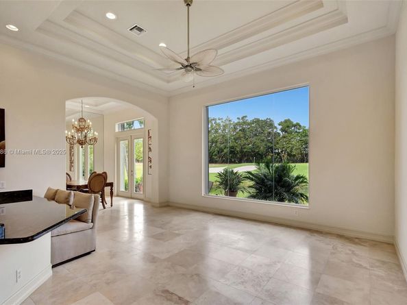 4 Mccairn Ct, Palm Beach Gardens FL 33418