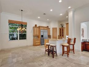 4 Mccairn Ct, Palm Beach Gardens FL 33418