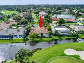 4 Mccairn Ct, Palm Beach Gardens FL 33418