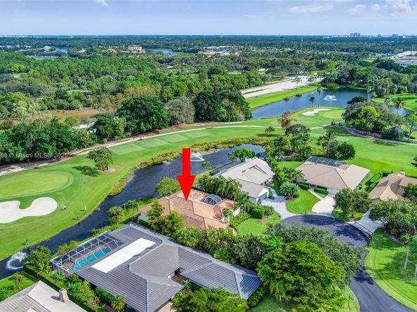 4 Mccairn Ct, Palm Beach Gardens FL 33418