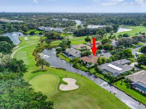 4 Mccairn Ct, Palm Beach Gardens FL 33418