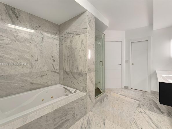 6365 Collins Ave TS11, Miami Beach FL 33141
