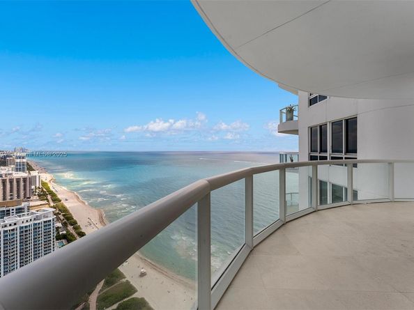 6365 Collins Ave TS11, Miami Beach FL 33141
