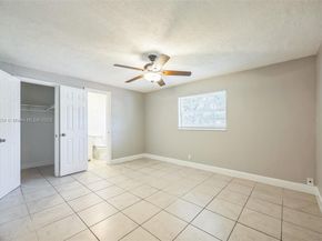 2515 N 66th Ave, Hollywood FL 33024