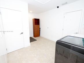 1846 NE 211th Ln, Miami FL 33179