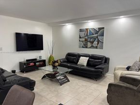 251 SW 132nd Way 306H, Pembroke Pines FL 33027