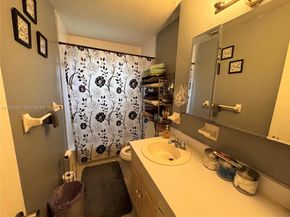 1600 W 32nd St, Riviera Beach FL 33404