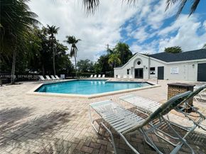 481 SW 113th Way 481, Pembroke Pines FL 33025