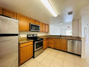 481 SW 113th Way 481, Pembroke Pines FL 33025
