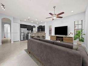 8771 NW 41st St, Cooper City FL 33024