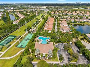 8771 NW 41st St, Cooper City FL 33024