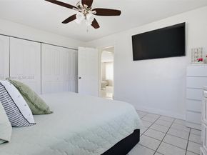 7511 Taylor St, Hollywood FL 33024