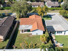 2713 NW 123rd Ave, Coral Springs FL 33065