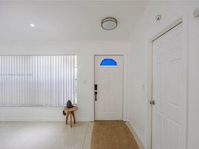 2713 NW 123rd Ave, Coral Springs FL 33065