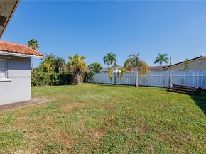 2713 NW 123rd Ave, Coral Springs FL 33065