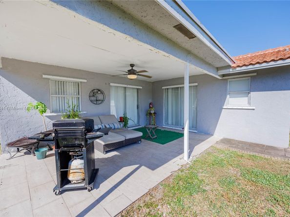 2713 NW 123rd Ave, Coral Springs FL 33065