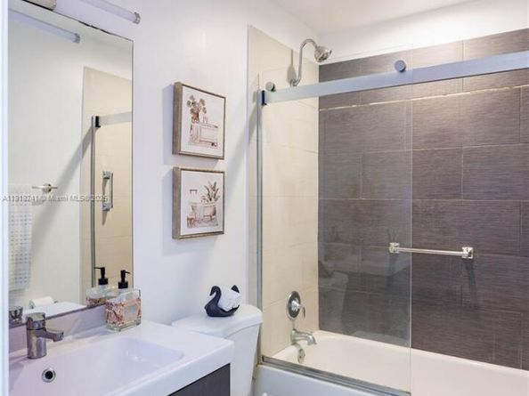 2713 NW 123rd Ave, Coral Springs FL 33065