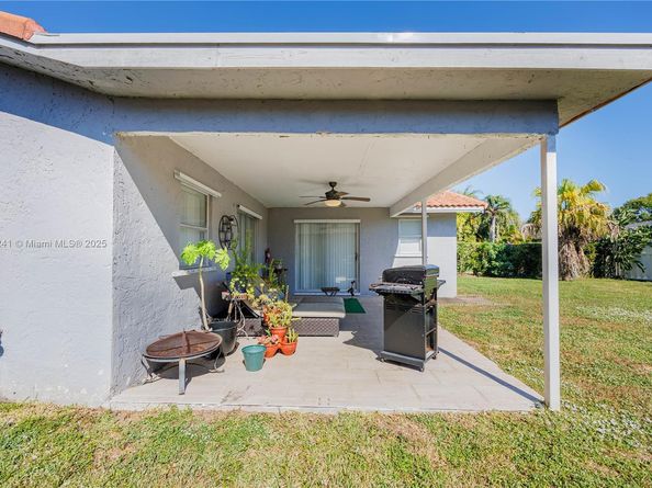 2713 NW 123rd Ave, Coral Springs FL 33065