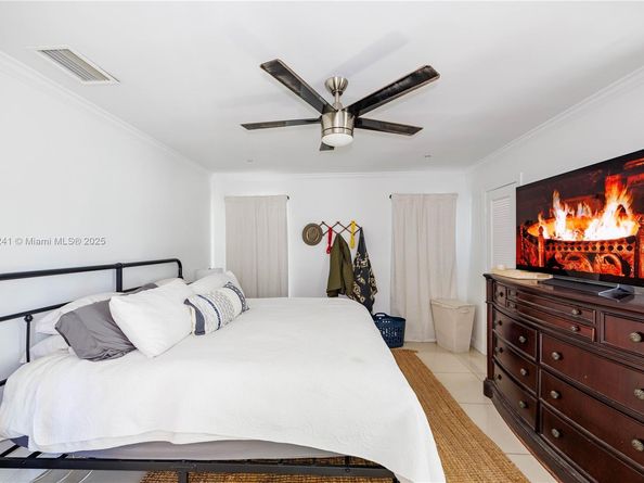 2713 NW 123rd Ave, Coral Springs FL 33065