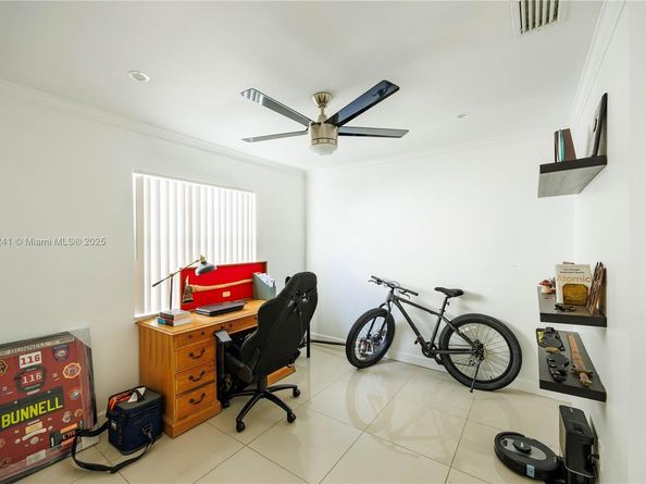 2713 NW 123rd Ave, Coral Springs FL 33065